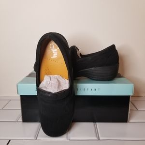 Katy Nursing Shoes by Savvy In Black on Black Tuxedo
